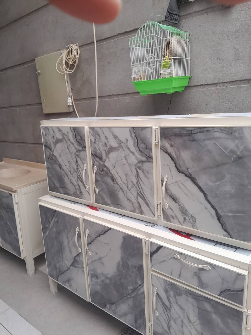 كاونتر البيع مكانه الديوانية شارع ٣٠ السعر خاص ***********
