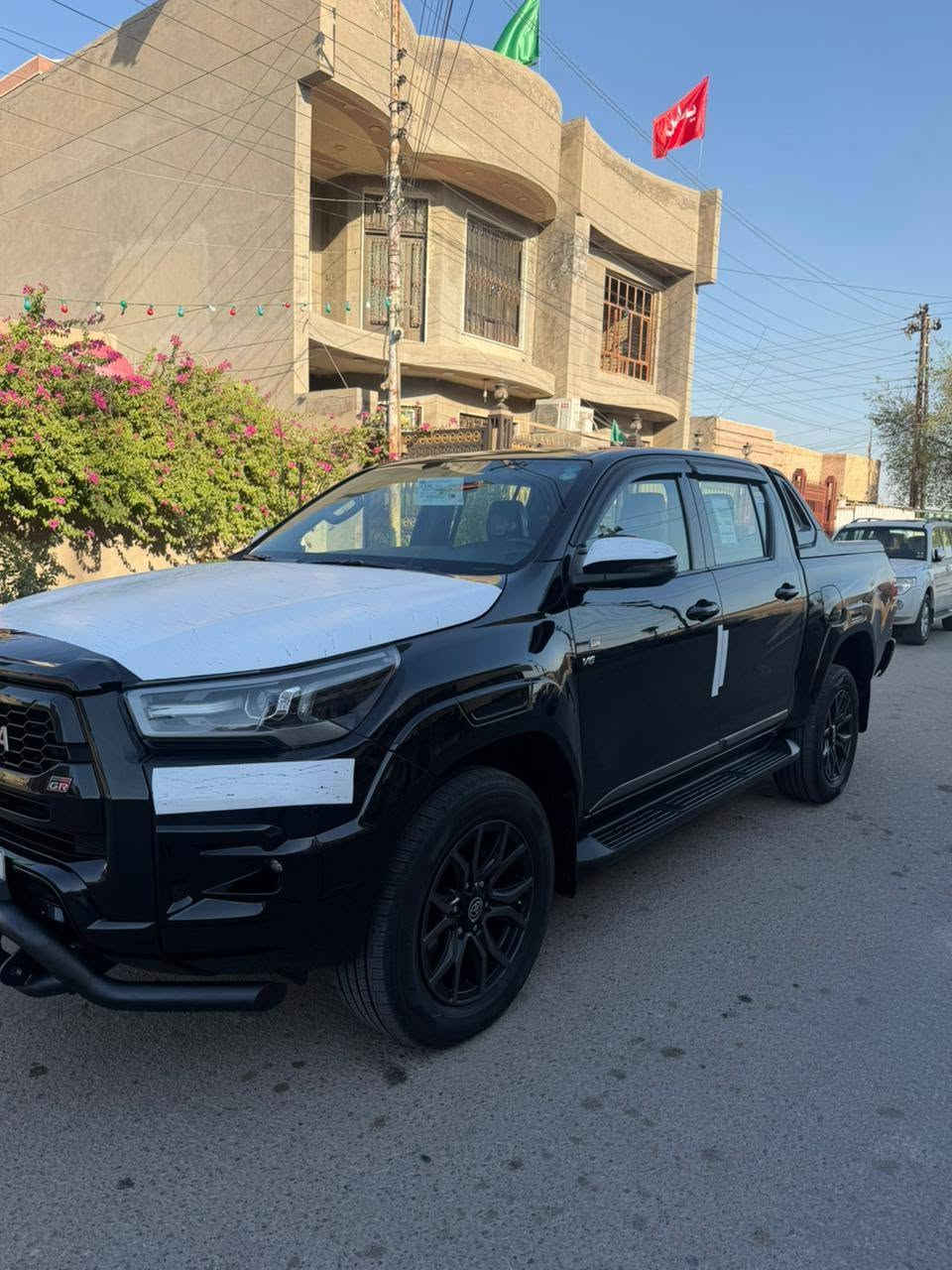 سلام عليكم
تيوتا جي ار موديل ( 2022 )  ماشيه ( 48 ألف )
سياره مكفوله من البارد ول ضربه ول شخوط
مواصفات سياره فول لفول 1/1
سياره سعوديه ام لمنفاخ ودبل سنتر لوك
حجم لمحرك V6 4000 / فورويل 4X4 
بصمه / شاشه اندرويد / 4 كامرات 360
حساس خلفي و امامي/ وشفتات ستيرن
كشنات جلد وكهرباء / تبريد امامي وخلفي
شاحن واير ليز / ثلاجه / تحكمات ستيرن
جهتين/مثبت سرعه/مانع نزلاق/مرايات شفط
لايت زينون / ولد نهاري / بكلايت لد
سياره رقم أربيل باسمي وتحويل مباشر
سنويه وهزه وفحص جديد ورقام جدد
لعنوان سياره / بغداد لحسينيه
لسفسار لتصال عله رقم لهاتف📞 ***********
