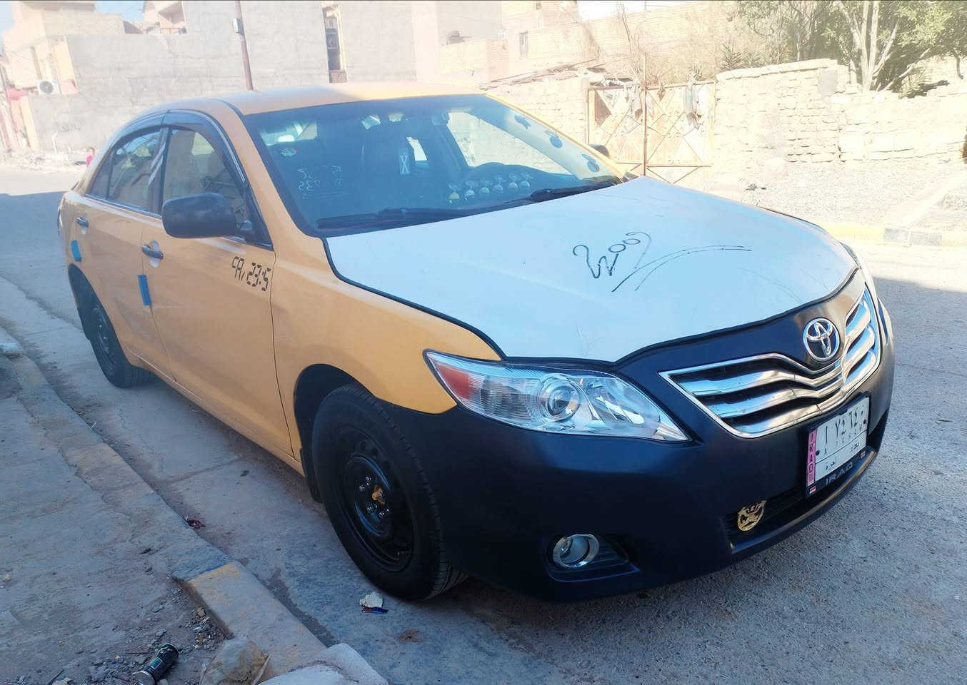 يالله
( مراوس بفتون او جنبي) 
 كامري مديل 9 وارد امريكي تبديل باب السايق وبيها ضرر بالبنيد بدايه البنيد 
كير مكينه كفاله حداديه دبلات جدد تخم تاير ويل جديد بجم كله جديد لايت زنون 
منضومه تبريد فريز ووبواري وكمبريسر كلها جدد تبريد ثلج🥶
دوشمه كشنات ارضيه تنته كله جديد سياره كل نقص مابيها خير من الله 
رقم بغداد بسمي سنويه 28 مكاني بالحسينيه 
السعر 75


**إذا كنت صاحب هذا الإعلان وتريد حذفه لأي سبب، رجاءا أرسل رسالة إلى الدعم الفني**