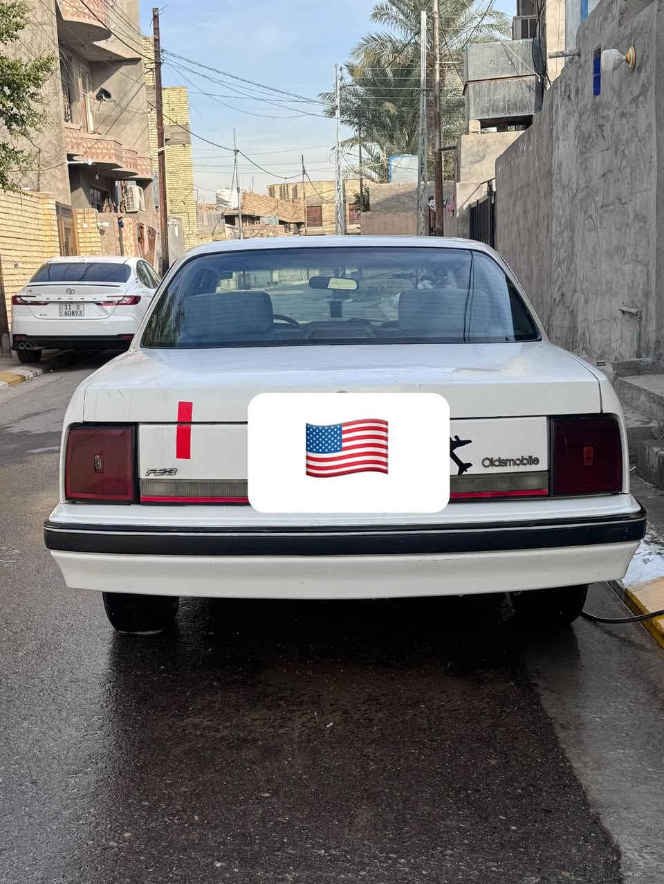 اولدز 🇺🇸1990 السياره جاهزه من كل النواحي كلشي شغال بيها كير مكينه كهربائيات كلها  خير من الله رقم بغداد تحويل ثاني يوم شرط التحويل مكان السيارة فلوجة*********** 
السعر 38$
