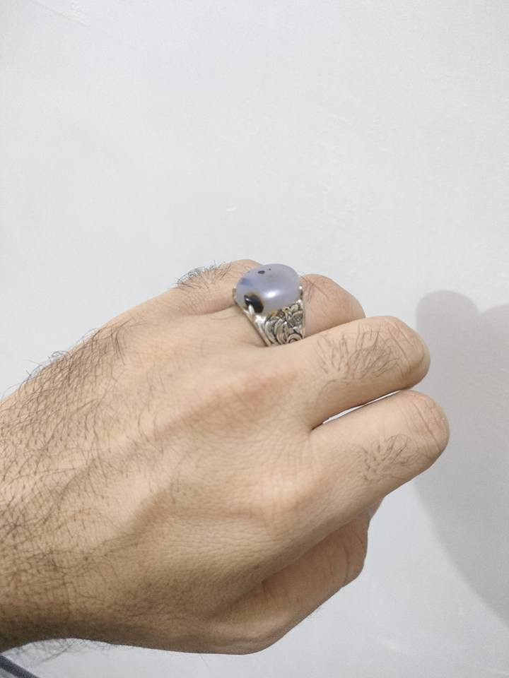 يماني ابيض سماوي فضة وزن ثقيل 😍🤍💍🍒 بسعر مناسب جدا جمال ودلال ونزاكة ٥٠ مكاني كربلاء وبالعافية ع ياخذه يوجد توصيل لجميع المحافظات واتساب *********** /*********** 🕊️🤍💍🍒🤍🍒🤍🍒 كربلاء, العراق
