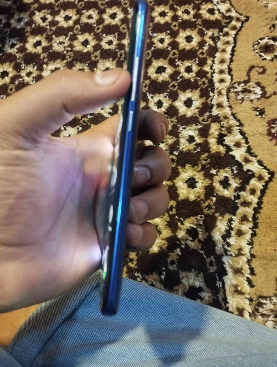 اسم التليفون  تي سي ال  بس القطه عطلانه  طلب علي 100 و عشره ***********
هذا رقمي
