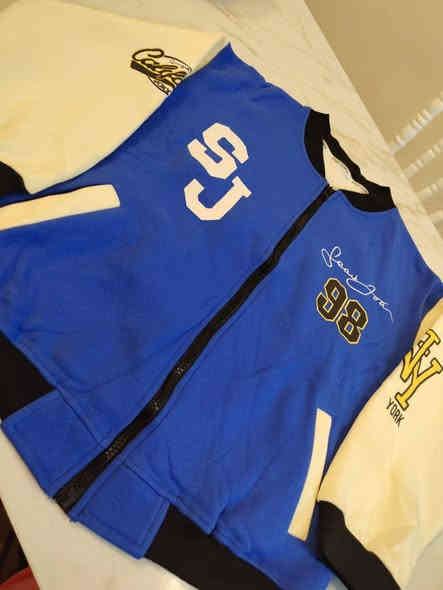 تعالو شوفو مجال لتراكات كل هاي لتراكات ع 5 الف من عمر سنه لحد عمر 14سنه بناتي ولادي 
ولبجايم ع ٣ 
وقماصل اكو ع ٦ و٧ ♥
توصيل ديوانيه ٣ 
ومحافظات ٥  
رقم الحجز الواتساب 
***********
وهذا معرف لتيك توك 
sa.fa936
افتح لايف سوي متابعه بطريقكم ♥
