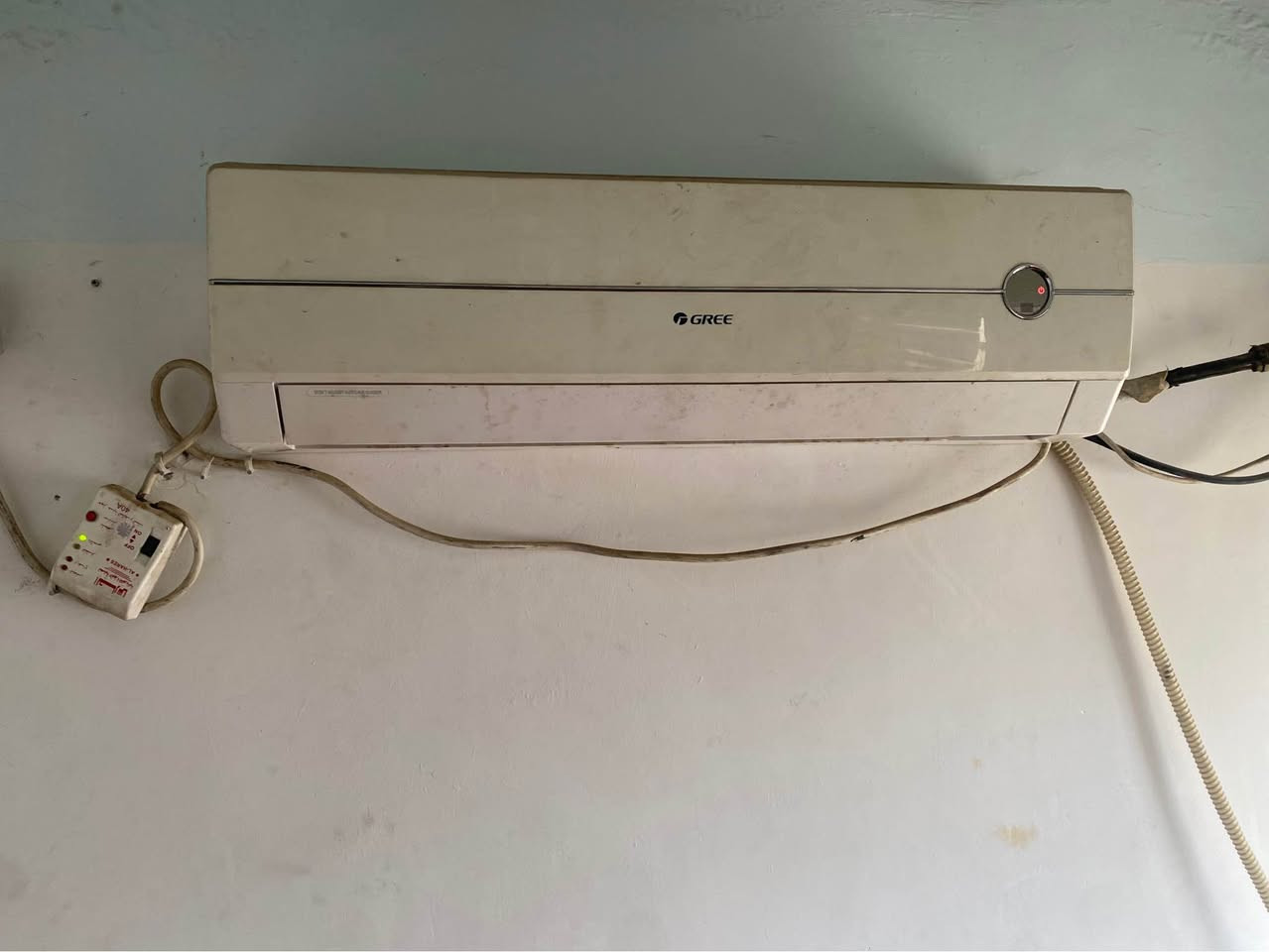 سبالت عدد ثنين ابو طن يستقر على ثنين أبير البيت كربلاء الحر ***********القتصادي كربلاء, العراق
