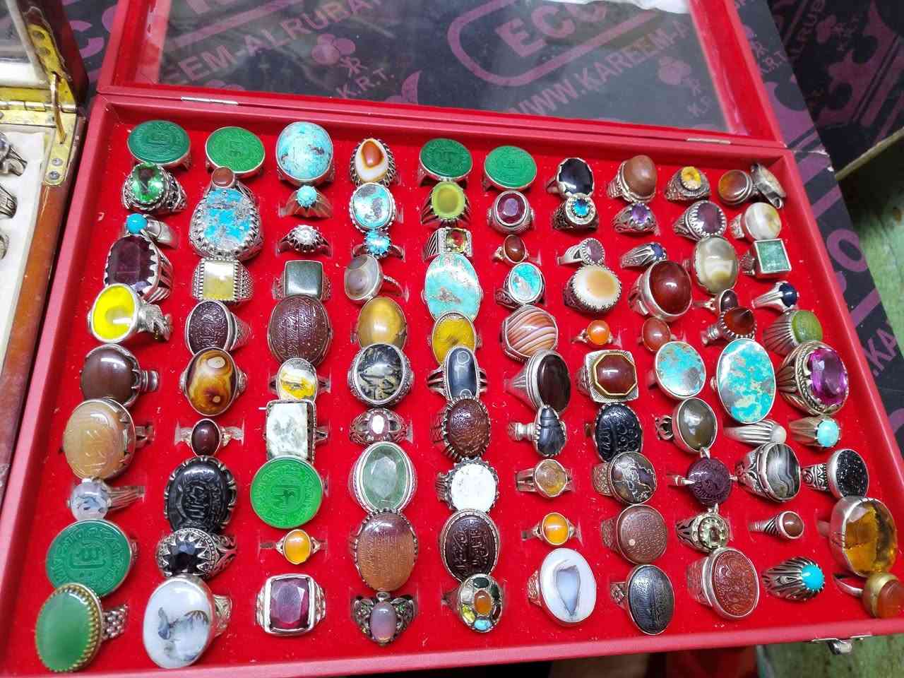 اللهم صل على محمد وآل محمد بضاعه قويه مال لكاط مرتبه تنباع شلعه وحده الي مهتم وعلئ باب الله يدخل خاص يدلل او يتصل على هذا الرقم والي يعامل ويبخس بحلال العالم يسمع كلام ميعجبه تحياتي للجميع الاخوه الأعزاء ***********
