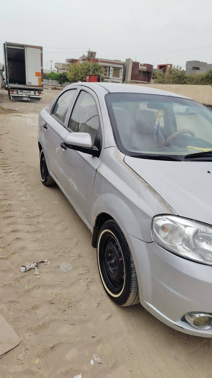 السلام عليكم
افيو 2007 خليجي بيها جاملغ جهت الصدر مبدل فقط رقم بابل ألماني تحويل مباشر بس التبريد وكف ما اعرف شبي

حدادية أمامية نص عمر مكينة بيها خيط بخار سنوية لحد شهر الخامس تنتهي مكان السيارة بابل المركز للإستفسار ***********  ملاحظة السعر 57 وبيها مجال
