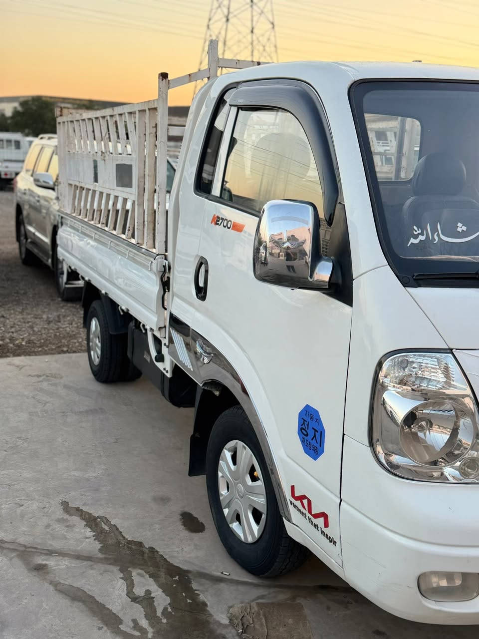 کیا ٢٧٠٠موديل ٢٠١١مكينة كير اكسل شاصي مكفول كفالة عامة سنوية رقم جديد للاستفسار***********
