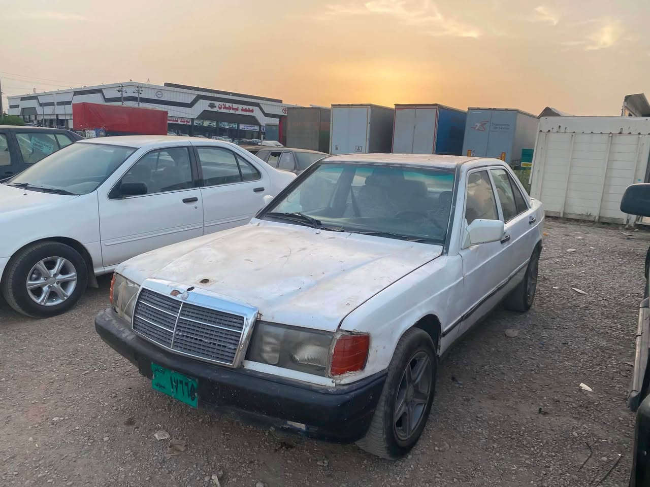 12$ گەڵا مارسیدس 190 
مەکینە ئۆنجی شەش بستۆن
گێڕ تۆماتیک 
تەقەورەقەی نیە 
حاسیبە و ئەوەلیاتی هەیە 
نرخی 12 گەڵاقفڵ بو معملە تەلەفون مەکە
*********** *********** كالار, السليمانية
