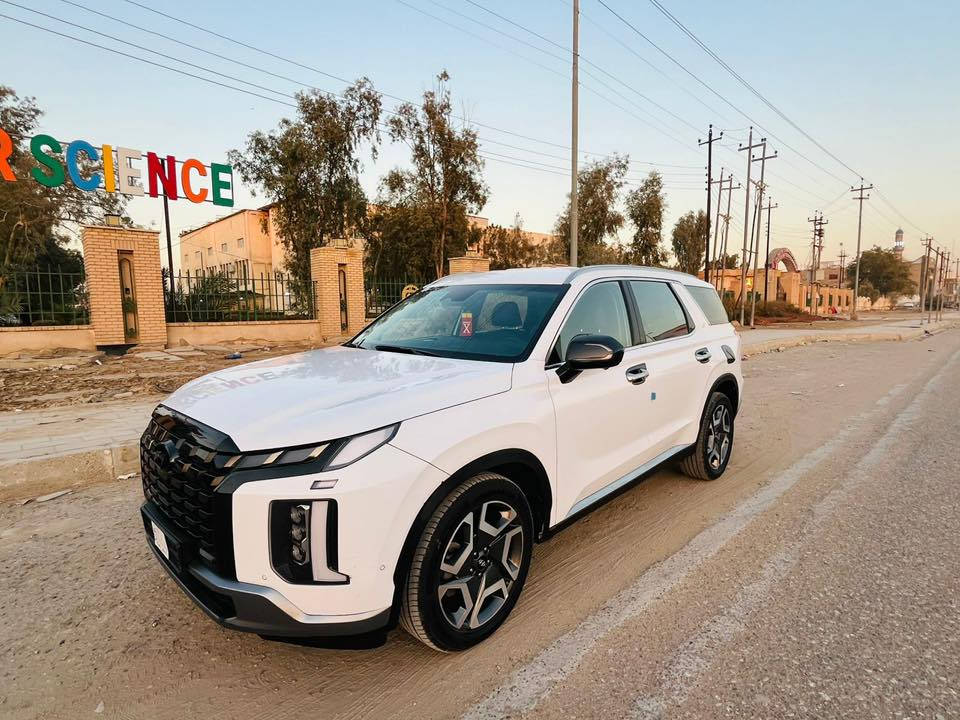 السلام عليكم
هونداي بلسايد /وارد كوري 

حره تترقم بغداد 

موديل 2023

مواصفات سيارة  

2-كشنات تدفئه تبريد امامي خلفي

 3-كشنات جلد اسود  

 4- 7 راكب vip منفصل  

5-كشنات خزن كهربائي 

6- نظام صوت متكامل

7-ستيرن  تدفئه + هزاز ستيرن 

8-شفتات ستيرن مع تحكمات كاملة 

9-خمسة كامرات 360 درجة

10-كامرة دواره 

11-لايتات زينون 

12-لد خلفي 

13-اشارة بالمري 

14-بصمة 

15-بصمة ابواب 

16-سايد بريك كهربائيّ 

18-صندوق كهربائي ( بصمة ) 

18-نظام المنحدرات  

19-بردات خلفي 

20-محرك 6سلندر 3.8L 

21-تشغيل عن بعد و دخول ذكي 

22-اوتو هولد +اوتو ستوب 

23-توقف ذاكي 

24-مثبت سرعة مع مثبت مسارات 

25-تحديد مسارات متكامل 

26-رادارات امامي خلفي جانبي 

27-حساسات امامي خلفي جانبي 

28-شحن وايرليس لجميع المقاعد الامامية والخلفية

29-التبريد مركزي 3 قطع 

حادثها الجنطه والبدنه مرجع 

تبريد كفاله

السعر ٢٧٠$ وبيهة مجال 

مكاني / الديوانيه 

***********
