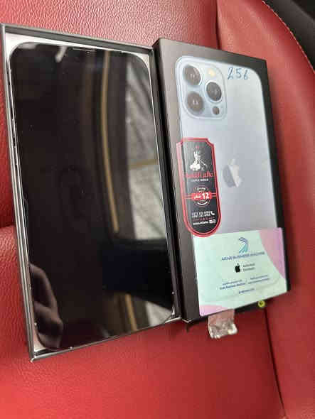 ايفون 13 pro max 
شرق اوسط ماستر الجهاز نضيف كلش مكفول كفاله مابي اشي تبديل بطاريه ٨٧ ذ٢٥٦ جهاز اخو الجديد كارتونه وياه جهاز بلادي سعره 725 وبي مجال بسيط للشراي مكاني بغداد السيديه 
***********
