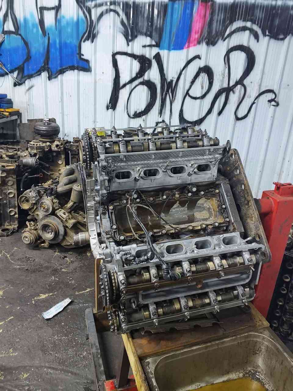 تفصيخ شتريد غراض موجودة العنوان بغداد الرستميه
***********حسين
***********حيدر
