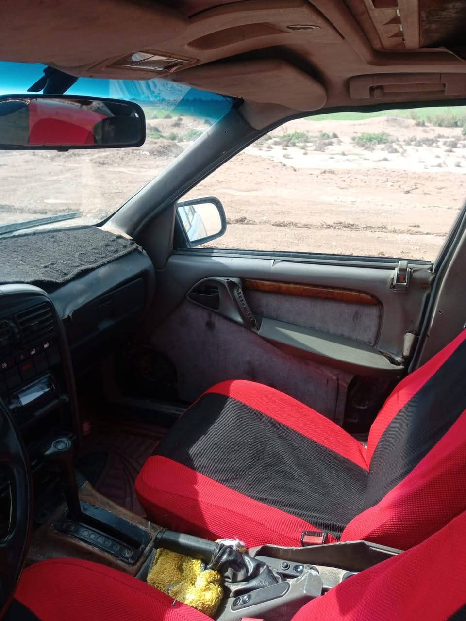 السلام عليكم ورحمه الله وبركاته سياره نوع اوبل اوميكا موديل 93 كير محرك بطه ابشرط لا تنقيص والا تبخير سياره ابلاديه مابيه صبغ السياره بيه جراد قماره وبنيد كير اوتماتيك جديد ومحرك بشرط السعر 25 وبيه مجال قليل  حتى أصل تبريد كله غراض التبريد موجوده حتى الفان شغال سياره. بيه تراي حديث غرفته كلش حلوه تخم تاير صدر جديد رقم ديالى مكان السياره ديالى الخالص ناحية السلام دلي عباس رقم صاحب المنشور ***********
