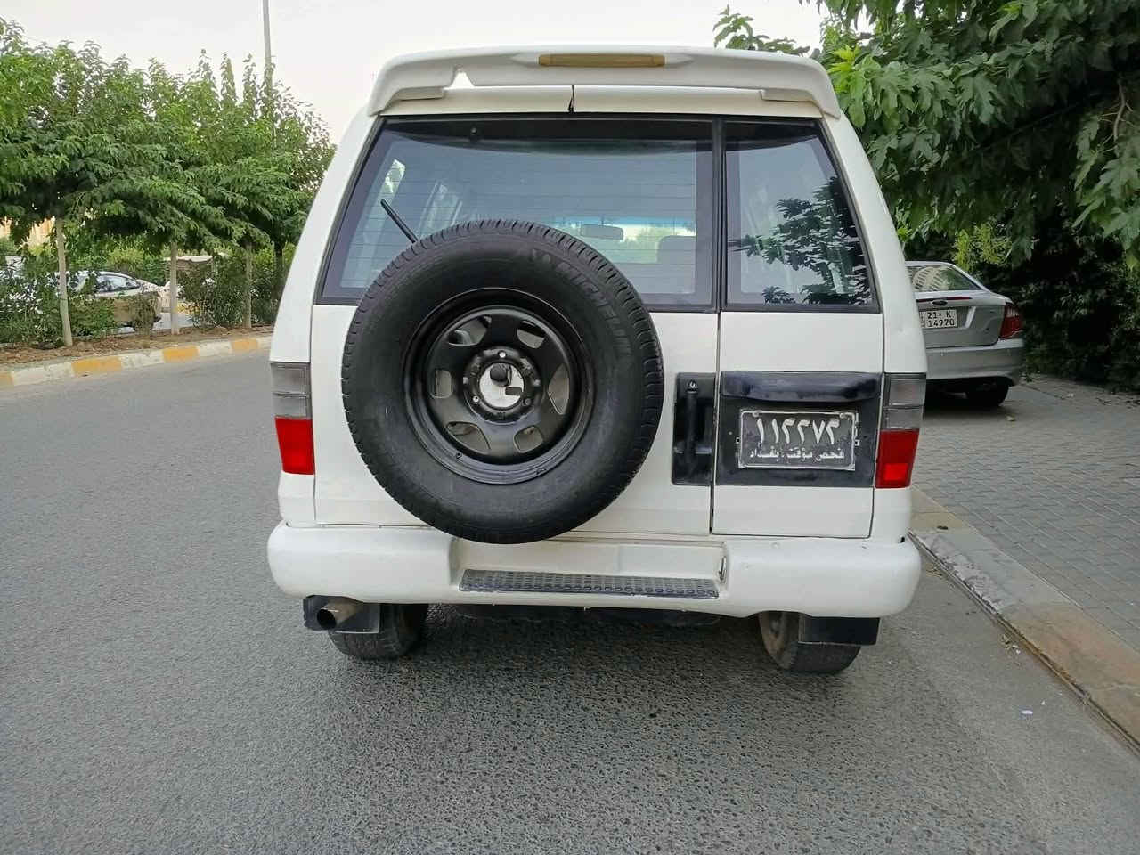 ‎سەرەتا بە ناوی خوا 
‎اسوزو توربوا مۆدێل ٩٧ 
‎سەیارەکە بەس ماشەللەی دەوێت 
‎گێر و مەکینە و ئەکسل بە شەرت 
‎تەقەو رەقە بە شەرت 
‎سەیارەکە ئارمی پلاستیک هەولێرە 
‎ئارم و ئەوەلیات موس براوە بە شەرت
‎دەعم بە شەرت سەیارەکە لەسەر ساخس بۆ جوانی پەمپە 
‎چوار تایەو ویلی تازەی لە ژێرە 
‎نرخ ٣٧$ مەجالێکی برایانە
‎شوێن سلیمانی فاملی مۆل ژ.م
*********** السليمانية, العراق
