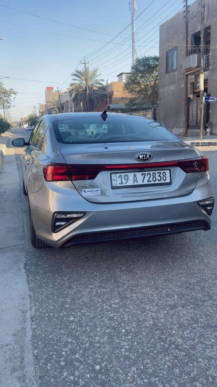 سلام عليكم
فورتي. 2021.   رقم كربلاء  محرك 2000 دوووش 

مواصفات الفورتي موضح بلصور سياره جاهزه للاخير مابيه اي نقص

بيها صبغ بنيد وطخه بلباب الخلفيه بدون اي دواخل بدون ايرباك 

سياره ماشيه 80 ميل يعني 133 كيلو 

مكاني كربلاء المقدسه السعر 130$،،،،،***********
