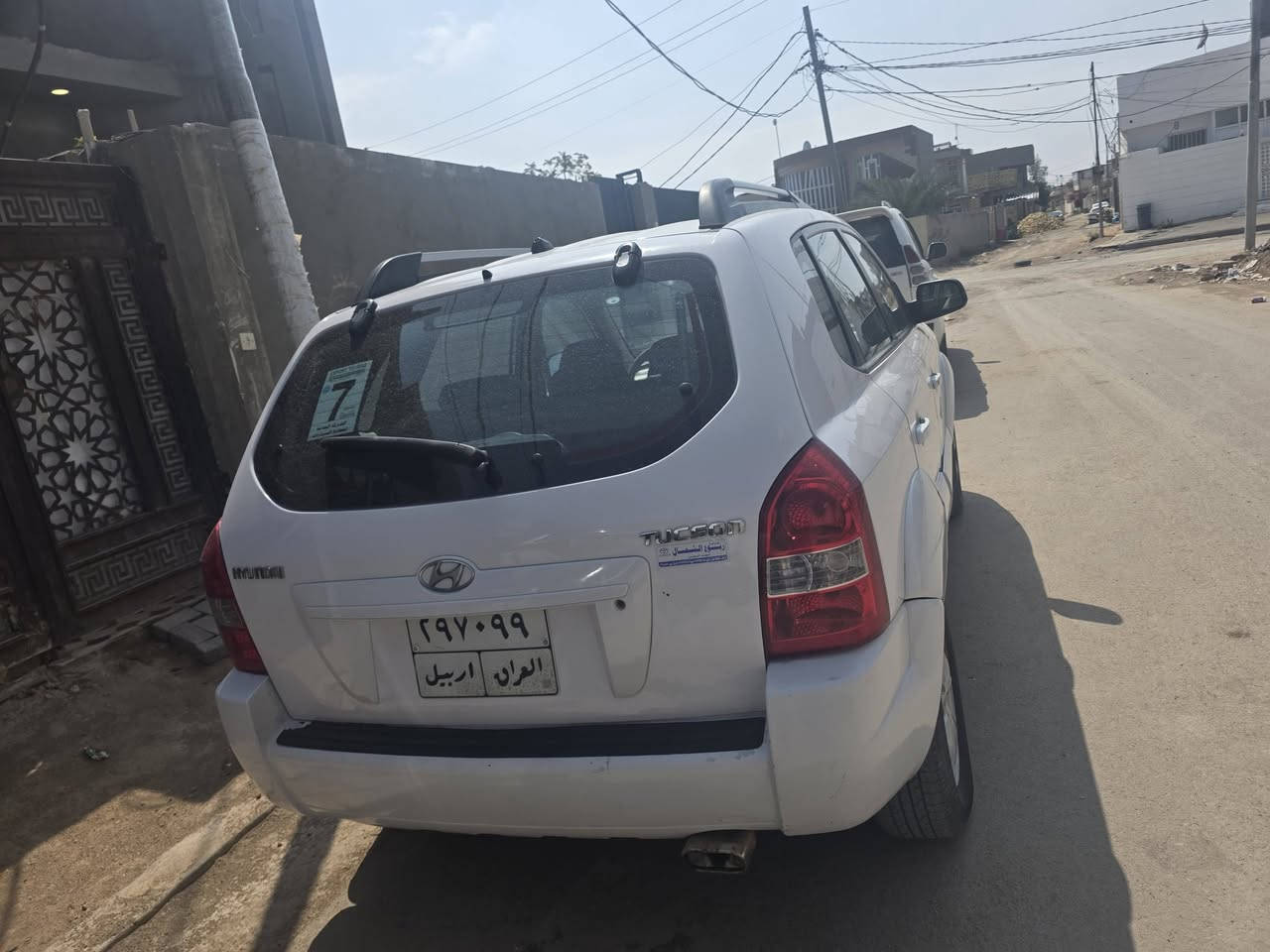 سلام عليكم توكسان 2009 خليجي رقم  اربيل بيه الجاملغ الخلفي مصبوغ السعر  110 مكاني ديوانيه سنويه بعدله 6 اشهر  وتسقط رقمي ***********
