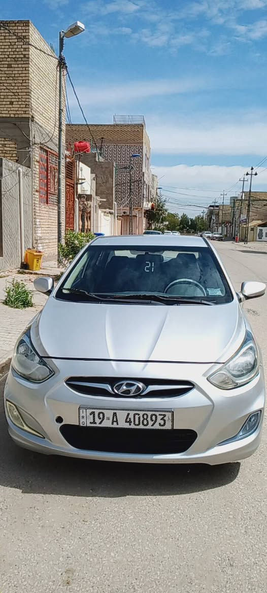 سلام عليكم . اكسنت 2012 خليجي محرك 1600 قطرتين كير محرك حداديه كفاله تبريد ثلج كهربائات كله جاهزه للأخير ماعايزه برغي بيها قطعه صبغ وقطعتين كلير فقط بدون فتح بدون معجون بلاديه كلش السياره رقم كربلاء انكليزي سنويه 2030 السعر 82 وبيها مجال ***********
