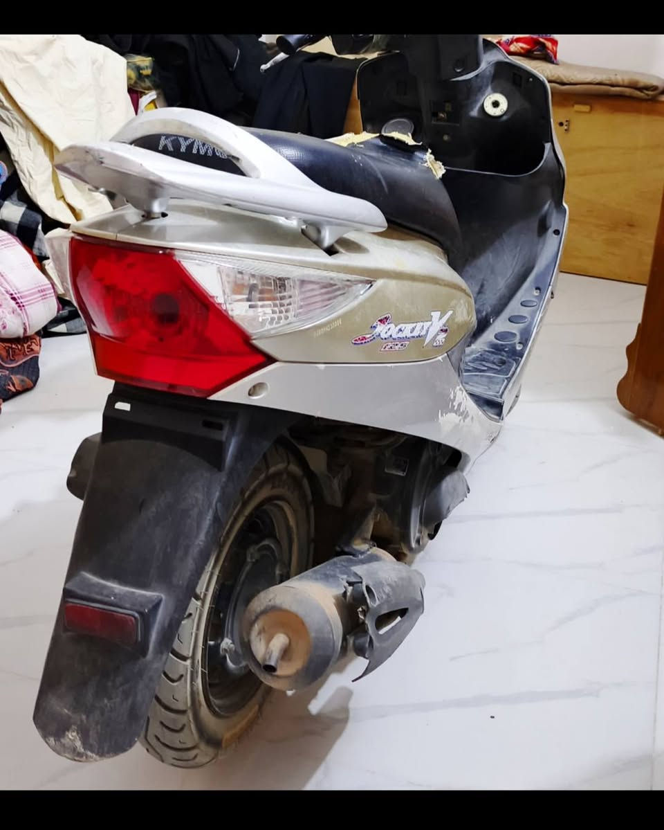 للبيع دراجه كامكو V2 مكينة 150 ‼️
السعر : 650 وبيها مجال قليل 💵
مكاني : شطرة_الحولي 📌
اتصال+واتساب : *********** 📞
