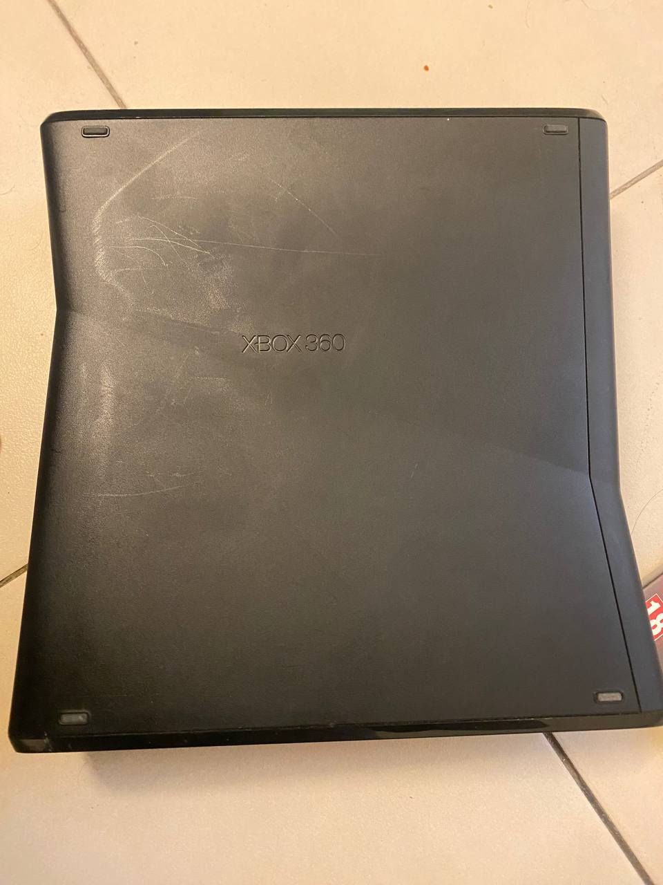 جهاز Xbox 360 slim اصلي ما مهكر الجهاز بي لعبات داخله وبي لعبات خارجيه أقراص السعر 100 الف


**إذا كنت صاحب هذا الإعلان وتريد حذفه لأي سبب، رجاءا أرسل رسالة إلى الدعم الفني**