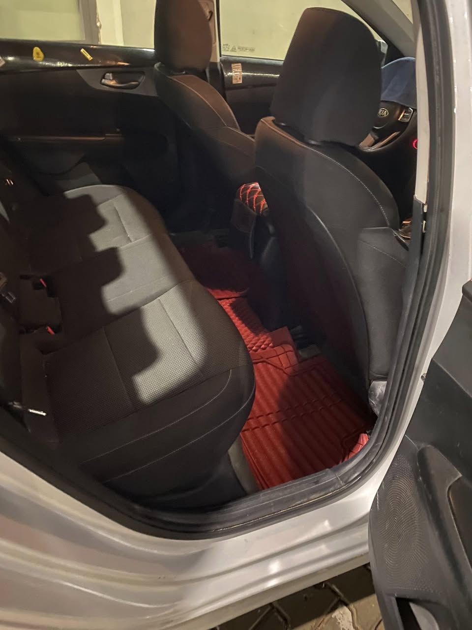 للبيع او المرواس باحدث فورتي 2019 مكينه 2000 دوش كير اي تي ماشيه 119 ميل حادثه چاملغ وبنيد بدون دواخل رقم بغداد انكليزي سنويه لغاية 2031 هزه جديده نص موصفات 
السعر 123 وبيه مجاله ***********
