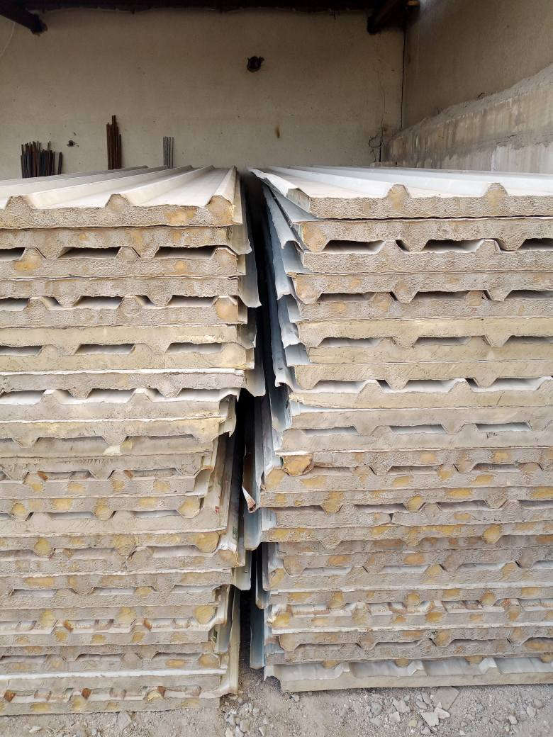 يوجد سندويج جداري وسقفي مستعمل وجديد 
... كافة القياسات متوفره 
البصره للاتصال *********** بي وات ساب البصرة, العراق
