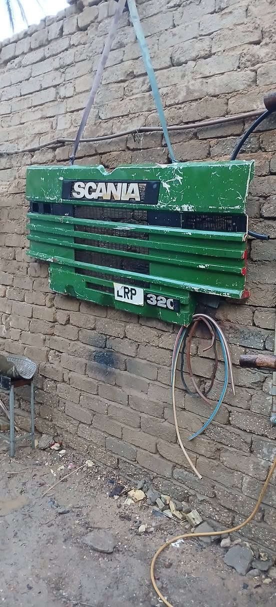 السلام عليكم
عندي غراض للبيع بسعر مناسب مكاني بابل المحاويل
وردات برماخ ٢٤ امامي صناعه ايراني الزوج ٥٠ 
بنيد مال قمارة ناصيه نص نظافه ب٥٠
فاصل ويل خلفي ب١٠
تعلاوات مال تك ام العلم طولهن اكثر من ٤ م ب٧٥ 
راسل خاص وتدلل
اتصل ***********
