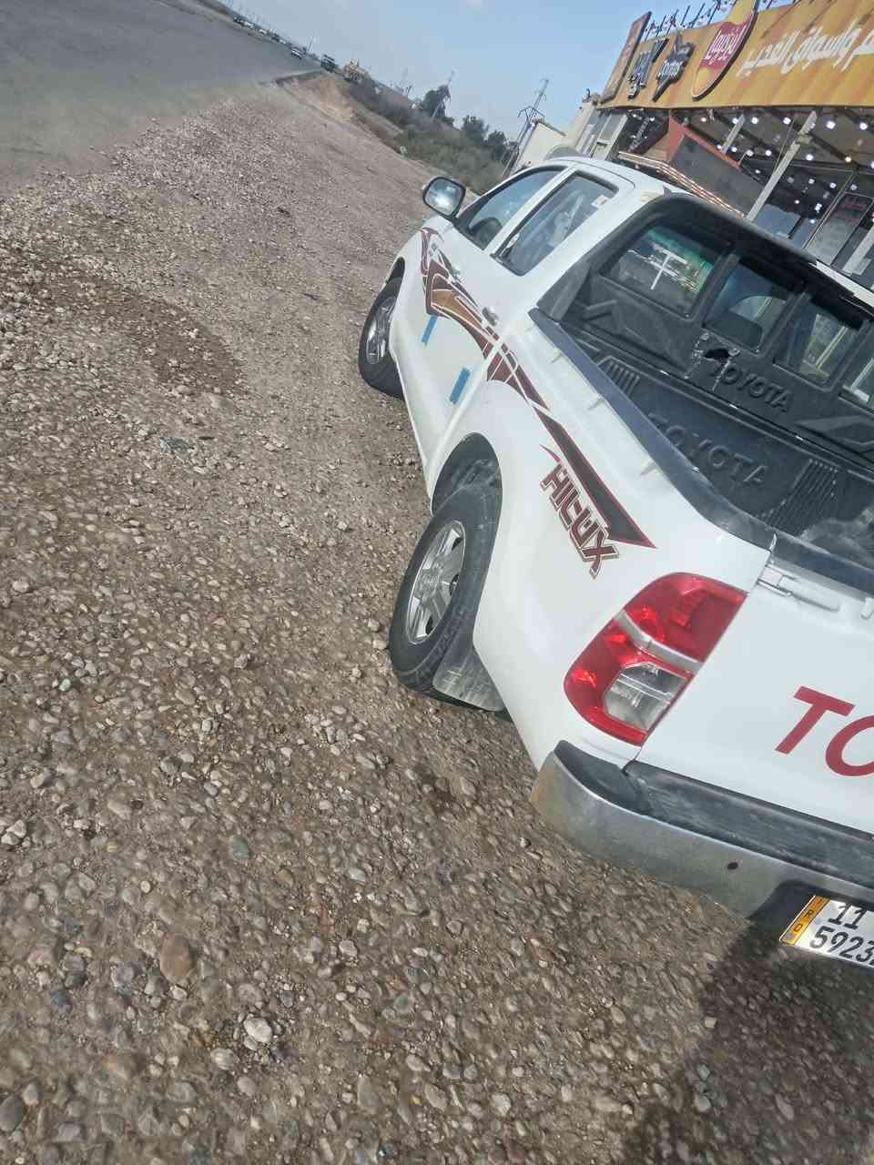 السلام عليكم بيكم دبل 2011 رقم بغداد بأسمي بيهه صبق ظررها چامرلق وشويه واصله للتكمه والسياره حلوه ماشاء الله مابيهه أي نقص مكاني ديالى مامتواجد عالفيس ***********.  ***********
