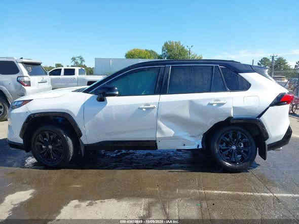 #اعلان_مزاد 📢#مشمول_حسب_كتاب_الشهداء
السعر بيع مباشر 💲23100$ 231 #ورقه
تاريخ المزاد يوم 2025/11/24
نوع السيارة :TOYOTA RAV4 XSE HYBRID 
عداد المسافة:11.013mi
الضرر كما موضح بالصور
📍 العنوان :الفلوجه شارع الجيش الشعبي مقابل مطعم أيوب المحمدي ومجاور شركة الوسيط 
📞 : 
📞 : ***********
...... بُراق علي فيصل المحمدي 

#مزاد_الامين_للسيارات_الامريكية_
#سيارات
