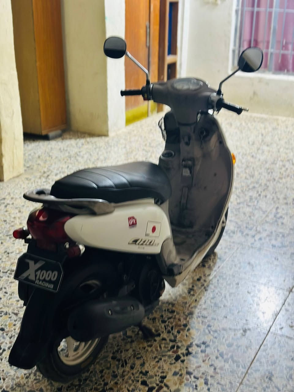 دراجه فله للبيع مكفوله من كلشي السعر ب950 وبيه مجال العنوان كوت خاجيه وهذا رقمي ***********
