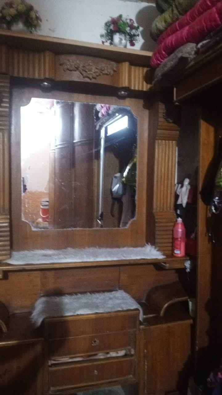 سلام عليكم ورحمه عندي غرفه نوم اريد ابيعه وسعر ٤٠٠وبيه مجال


**إذا كنت صاحب هذا الإعلان وتريد حذفه لأي سبب، رجاءا أرسل رسالة إلى الدعم الفني**