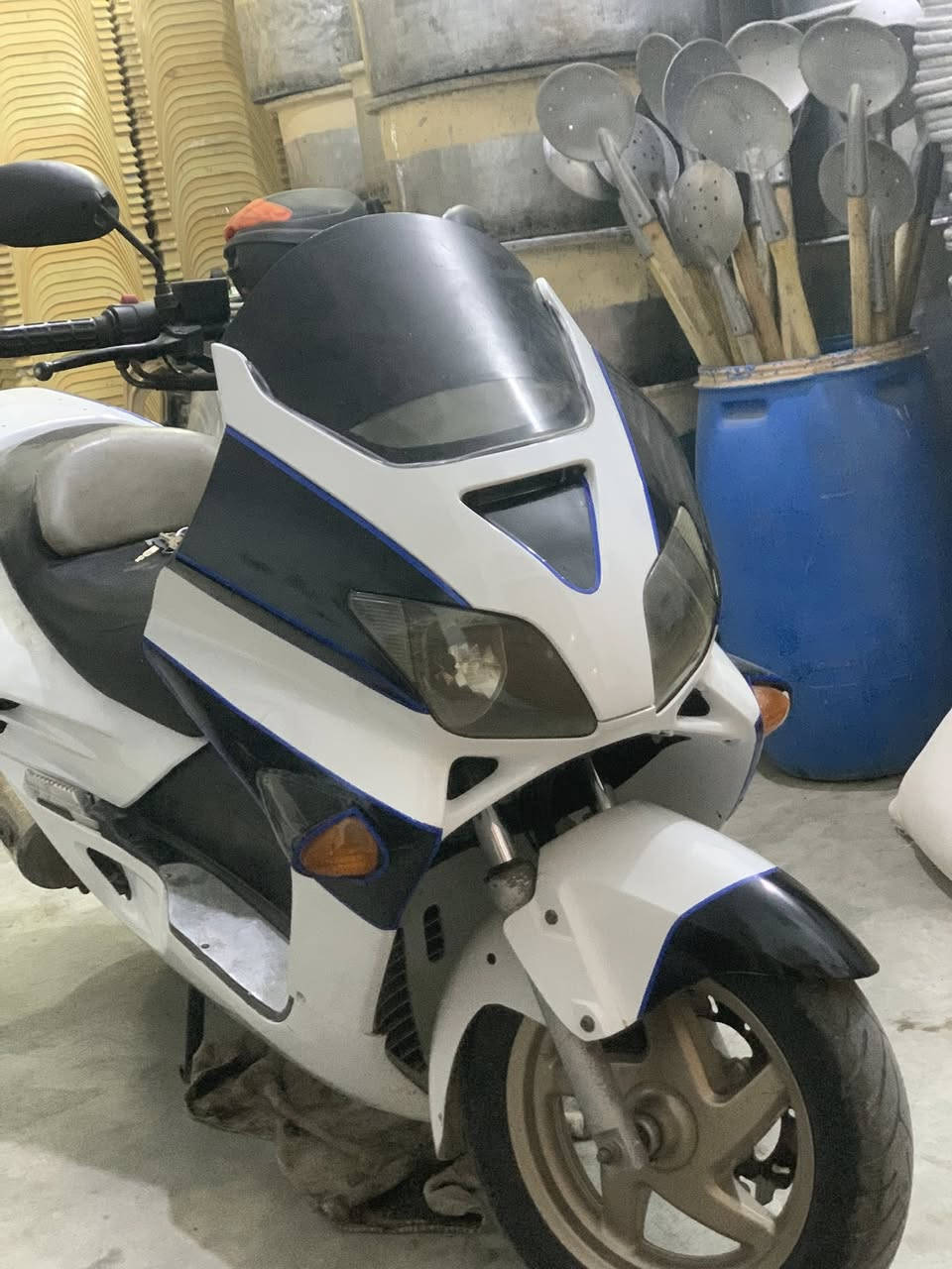 دراجه فورزه 06 دراجه خير من الله مجفت جديد سستم سماعات مسجل سياره باتري سياره جديد داجه كلهه شغاله العنوان ديالى جلولاء للاستفسار واتساب ***********
