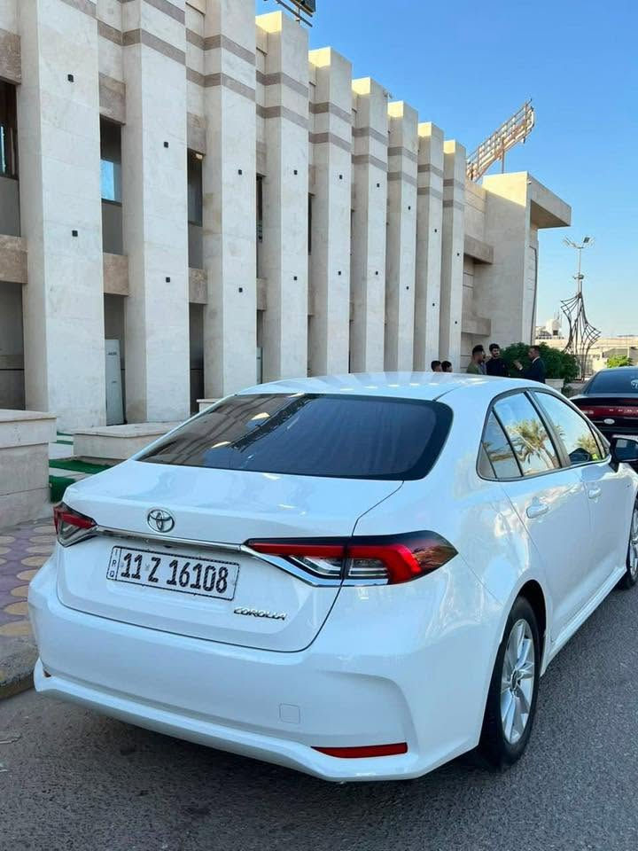 كورلا هايبرد 2025
ماشيه 32 الف 
عنواني بغداد 
كفاله عامه عدا الرصعه بلجنطه
السعر 143 
‭0783 003 0073‬
