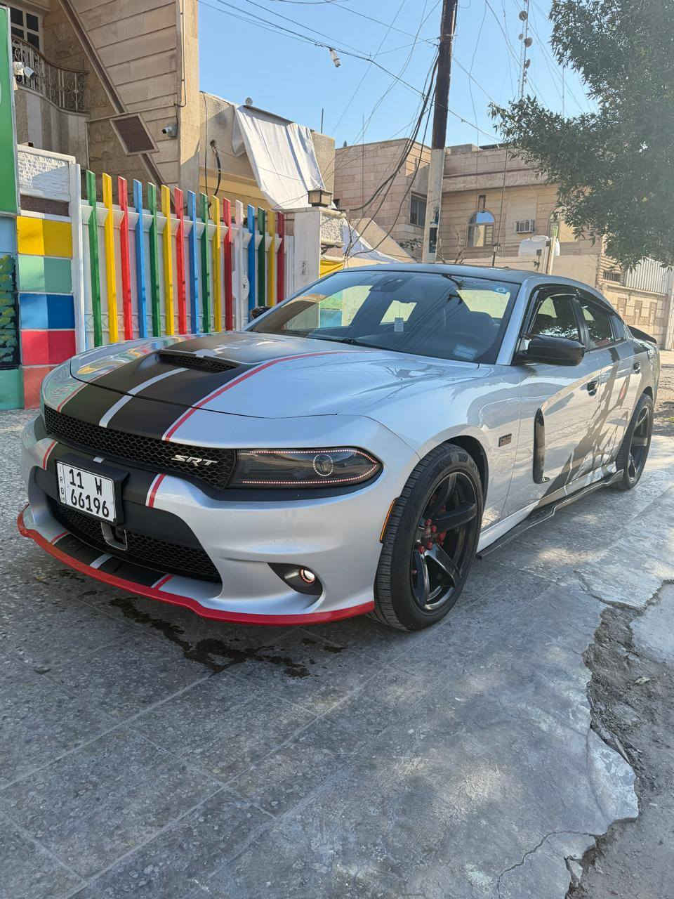 سلام عليكم جارجر دايتونا 5700 اعلى مواصفات بلجارجر رادار امامي وجوانب فتحه سقف كشنات تبريد حضن + خزن سيارة فول وحادث أبواب ٢ صفحه اليمين فقط صورحادث وسونار خاص مكانه بغداد البياع للستفسار ***********
