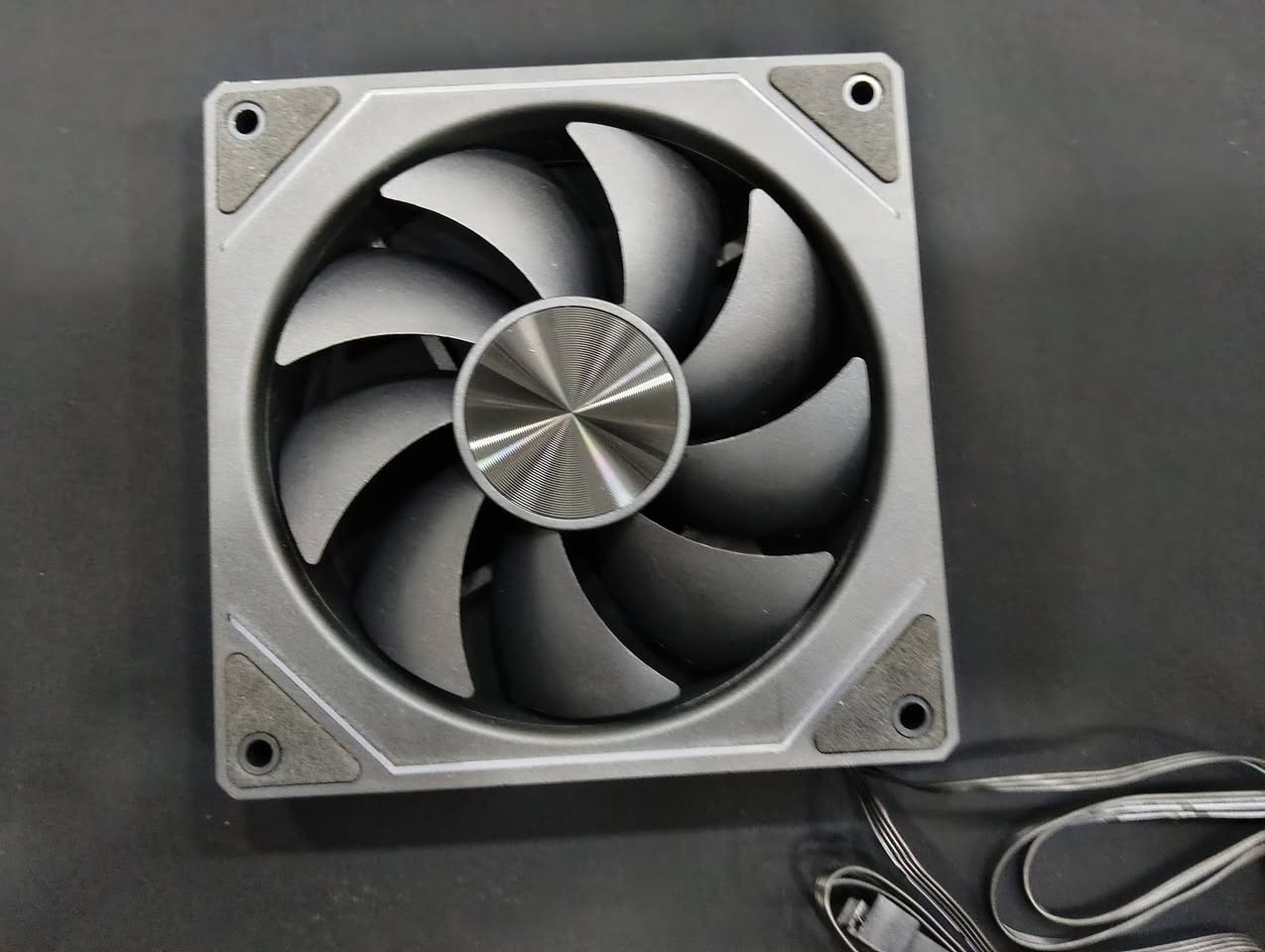 مراوح تبريpc بيهن شاشة هم


**إذا كنت صاحب هذا الإعلان وتريد حذفه لأي سبب، رجاءا أرسل رسالة إلى الدعم الفني**