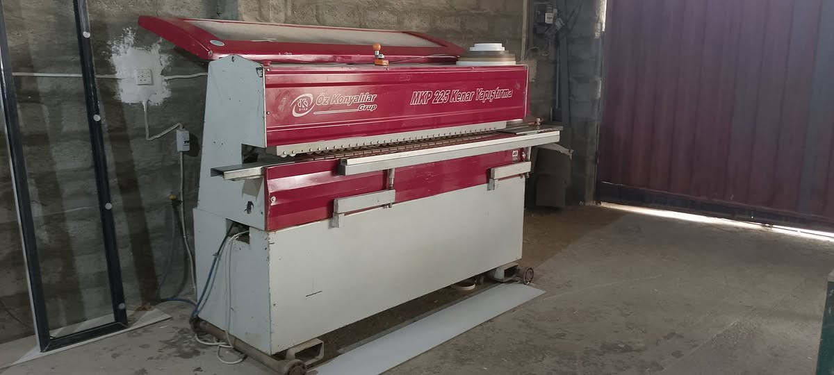 معمل كامل نجاري
مشار220

مةكينةPFS

كتر يلماس

مةكينة نرمادة جديد

كؤم بريسةر 300لتر جديد

عنوان اربيل شمامك
***********
