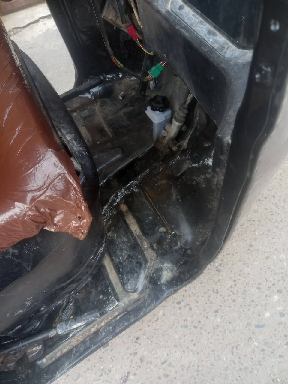 ١٩ شهر ٣ اوراق استنساخ 
معمره كله جديد ومصبوغه عام 
***********
مدينة الصدر
