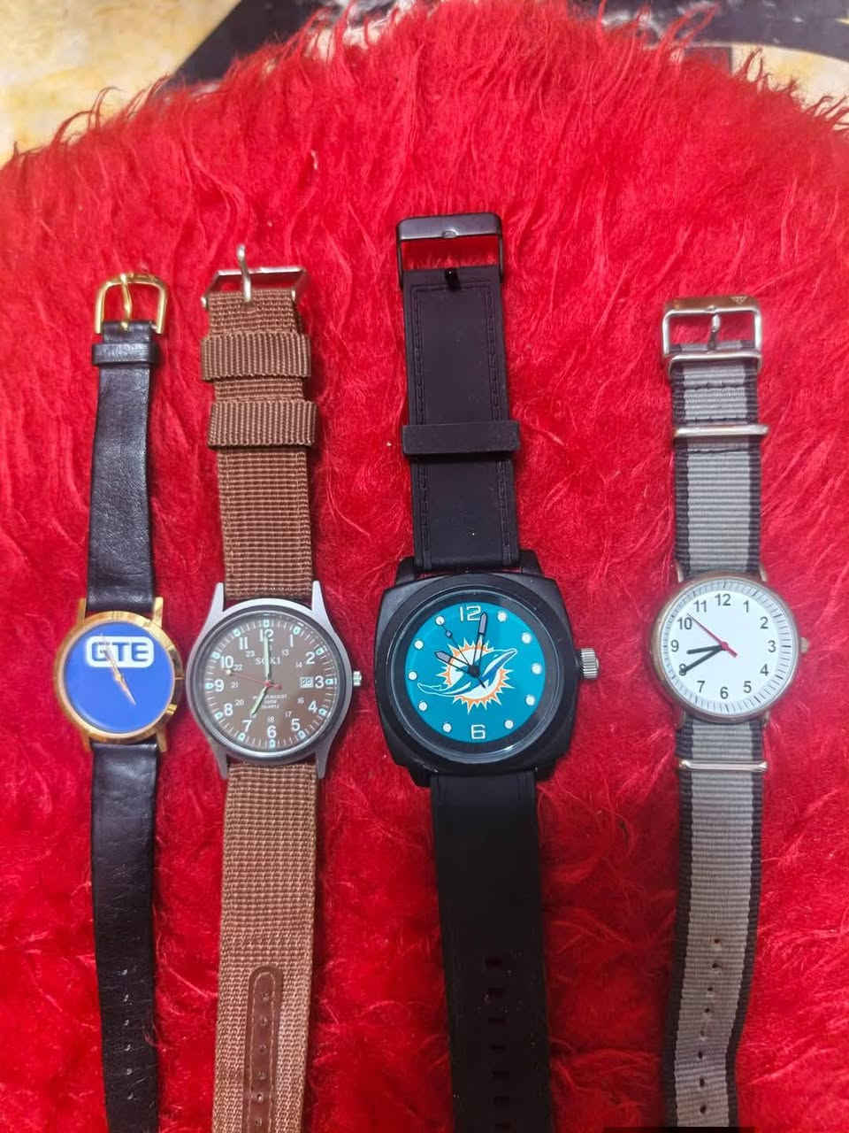 ساعات باله اي قطعه 4 الف اقل طلب اقل شي 5 ساعات


**إذا كنت صاحب هذا الإعلان وتريد حذفه لأي سبب، رجاءا أرسل رسالة إلى الدعم الفني**