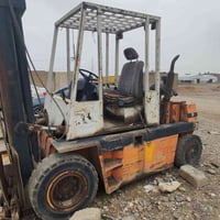 رافعه للبيع ٥/طن ٤ حركات محرك فوركسن السعر ٤٠ ورقه  07518338054 077018...