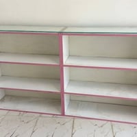 رفوف عدد ٤ للبيع ارتاع متر وعرض متر بغداد ٠٧٥١٥٩٤١٩٠٤