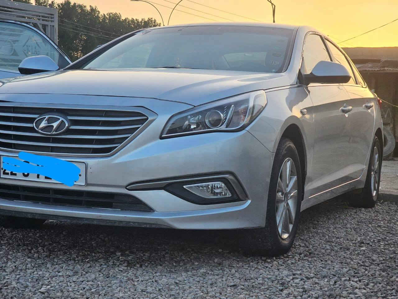 سوناته مديل 2018  دخول جديد
بيها رقم وسنويه شمالي انكليزي الجديد
وكاله باسم المشترب ام الصوره والباركود
سياره زيرو مامشتغله بالعرلق
كامله من البجم للبجم للبيع او المراوس
غاز اصل  
كير ومحرك كفاله شرط
تبريد شرط ثلج  + تبريد بالكشن والستيرن  تدفئه شغاله 
مانع انزلاق تحكم جهتين سنتر لوك ترحيب
حداديه كارتون
تخم تاير ستوني شادهن جدد
السعر المطلوب 53.
العنوان ذي قار قضاء النصر
رقم الهاتف ***********

