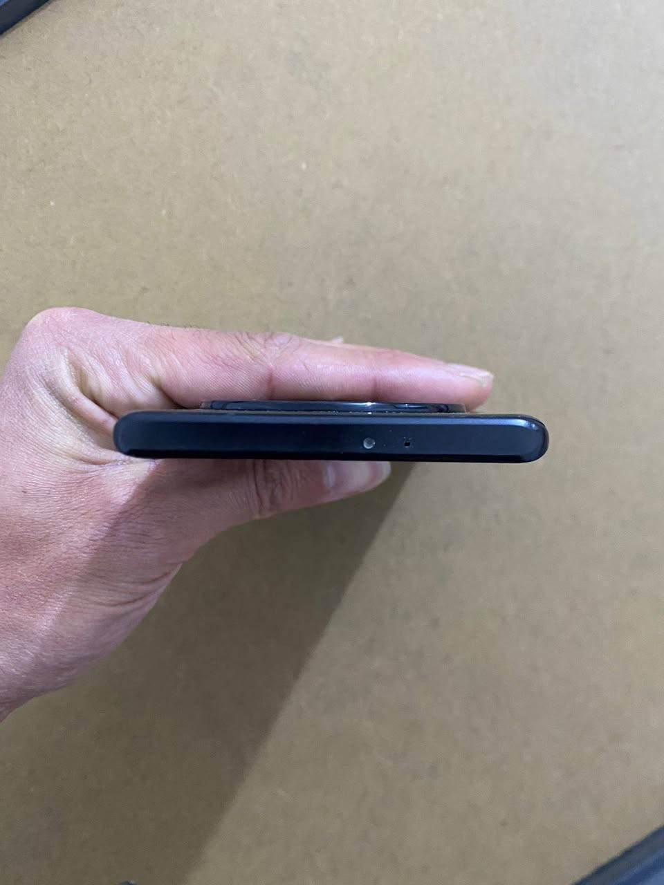 السلام عليكم : هونر X9a 5G غني عن التعريف

مراوس باايفون فقط من 11 برو ماكس فما فوق


**إذا كنت صاحب هذا الإعلان وتريد حذفه لأي سبب، رجاءا أرسل رسالة إلى الدعم الفني**