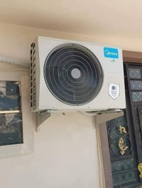 ورشة عالم التبريد للتكيف المتنقلة يعني شغلك يخلص بيتك  ⁦🛠️⁩🔧نصب وفتح و...