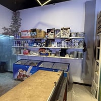 أسواق للبيع • رفوف • مجمدات