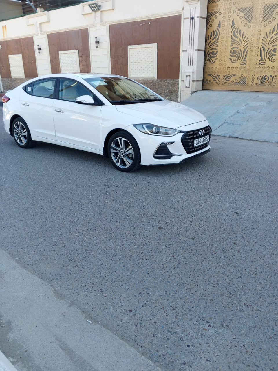 السلام عليكم النترا للبيع فقط خليجي موديل 2019 سياره كفاله عامه من الضربه والتبديل والصبغ والبارد مكينه دوش كير مكينه كفاله عامه مواصفات فول فتح شاشه تحكم ستيرن قطعتين تبريد مري شفط بصمه حساسات امامه خلفي كشنات جلد تخم تاير حداديه تبريد تدفئه شرط الكفاله اسبيرها ما نازل  السعر// 158 //بيها مجال بسيط رقم//***********// الهاتف
