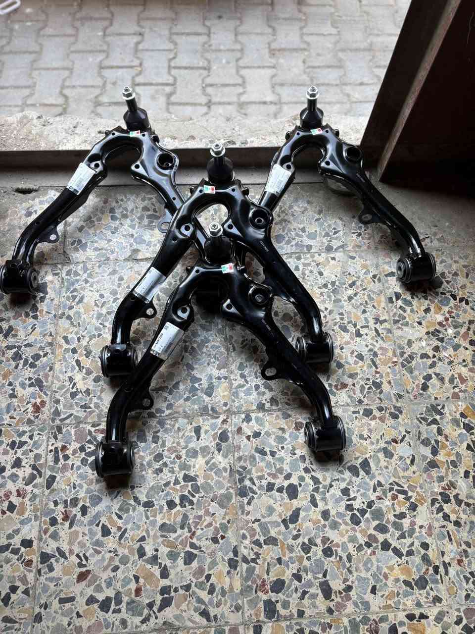 شركه الرايه 
تم وصول غراض تاهو يوكن كاديلاك 2007-2025
كوبي ضمان
جمله- مفرد
عنوان ساحه طيران شارع الامريكي
***********
