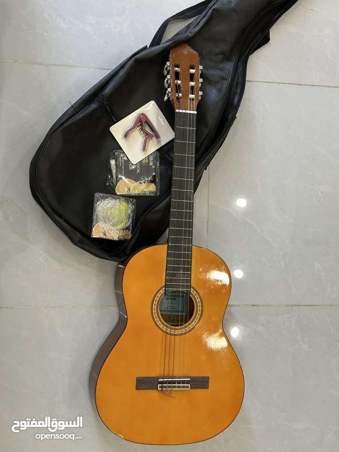 گيتار اصلي ياماها اصدار C4 اسباس جديد غير مستعمل قليل كلش مع قفل كوردات وسيت اوتار اصلي اضافي رايده ب١٢٥٠٠٠ قفل عنوان بغداد الغزالية وللاستفسار عالرقم ***********
