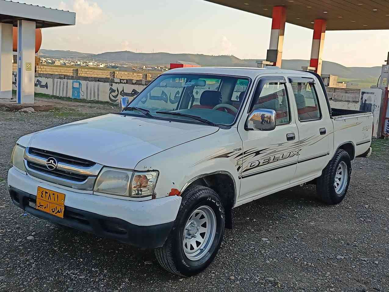 ***********پیکاب دێر مۆدێل 2006گێڕومەکینەوئەکسل بەشەرت بێدەعم و بێ لێدراوی بێ بۆیاغ سەنەوی بەسەرچوە بەشەرتی تەحویل وغرامە سعری بێ تەقەوڕەقە سعری 43گڵاویەک تۆزێک مەجال ***********  ژ.م***********ناونیشان چەمچەماڵ
