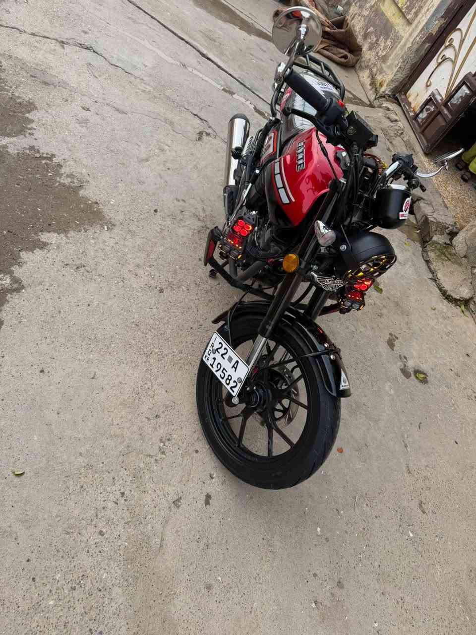 🔴دراجه دايون لايتي 🔴
ماشيه 5000 صارلها شهر من طالعه 
من معرض دراجه زيرو بعدها لوان احمر مرقمه رقم إنكليزي اربيل كامل شرط التحويل سنوي بسمي 

عنوان الدراجه موصل نبي يونس 📍

✔️دراجه دايون لايتي ✔️
✔️ ببعدها دراجه نضيفه جديده
✔️ثاني يوم احوال محرك 200
✔️كفاله عامه من كير مكينه شاصي 
✔️دراجه نضيف كامله مكمله
✔️ دهن ابداله امزويل 1/1 دراجه 
✔️موديل 2025
✔️كهربائيات كلها شغاله فول الفول
✔️مابيه اي نقص
✔️ بيها ايضافات زينول فول مفوله ✔️دراجه تجي تشوفها بعينك كاعده ✔️مرتبه كلها الاغراض وياها ✔️دراجه كلهن ماناقصها اي شي دراجه كامله كمل
✔️ماطور جاهزه
✔️السعر مليونين 750 الف 
✔️ العنوان موصل نبي يونس 
 ✔️ اهل ال مليونين ونص لا اتعب نفسك اصلا ماابيع
        مع تحياتي للجميع 

للتواصل عل ارقام ما تتواجد عل فيسبوك ولا ماسنجر

اتصال 📞 ***********

اتصال 📞 ***********
