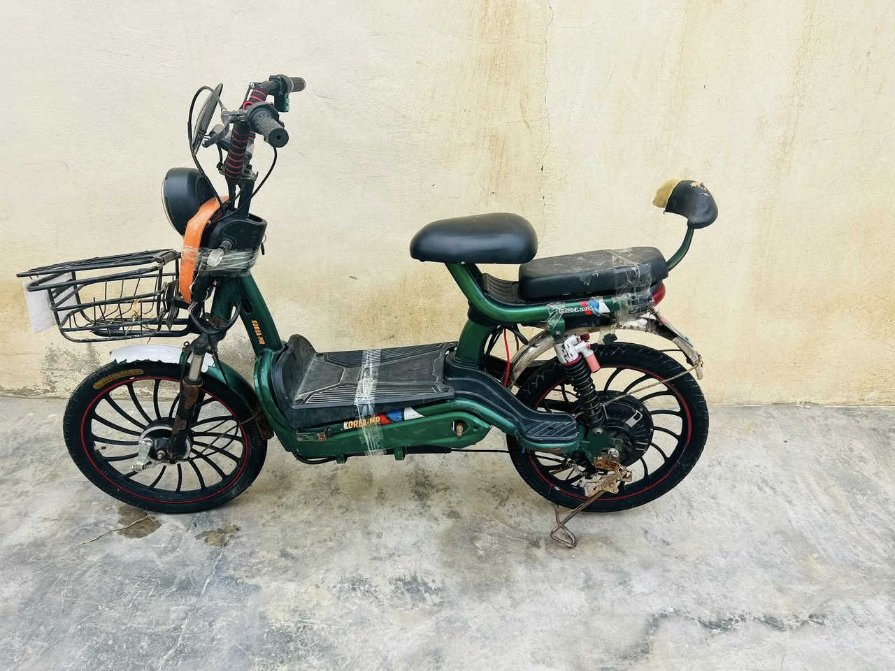 سلام عليكم دراحات شحن للبيع الدراجات خير من الله  سعر الوحده     ١٢٥    الف  دراجات جاهزات بطارياتهن خير من الله  مكاني ديالي بعقوبه تحرير  الستفسار اتصال برقم   ***********
