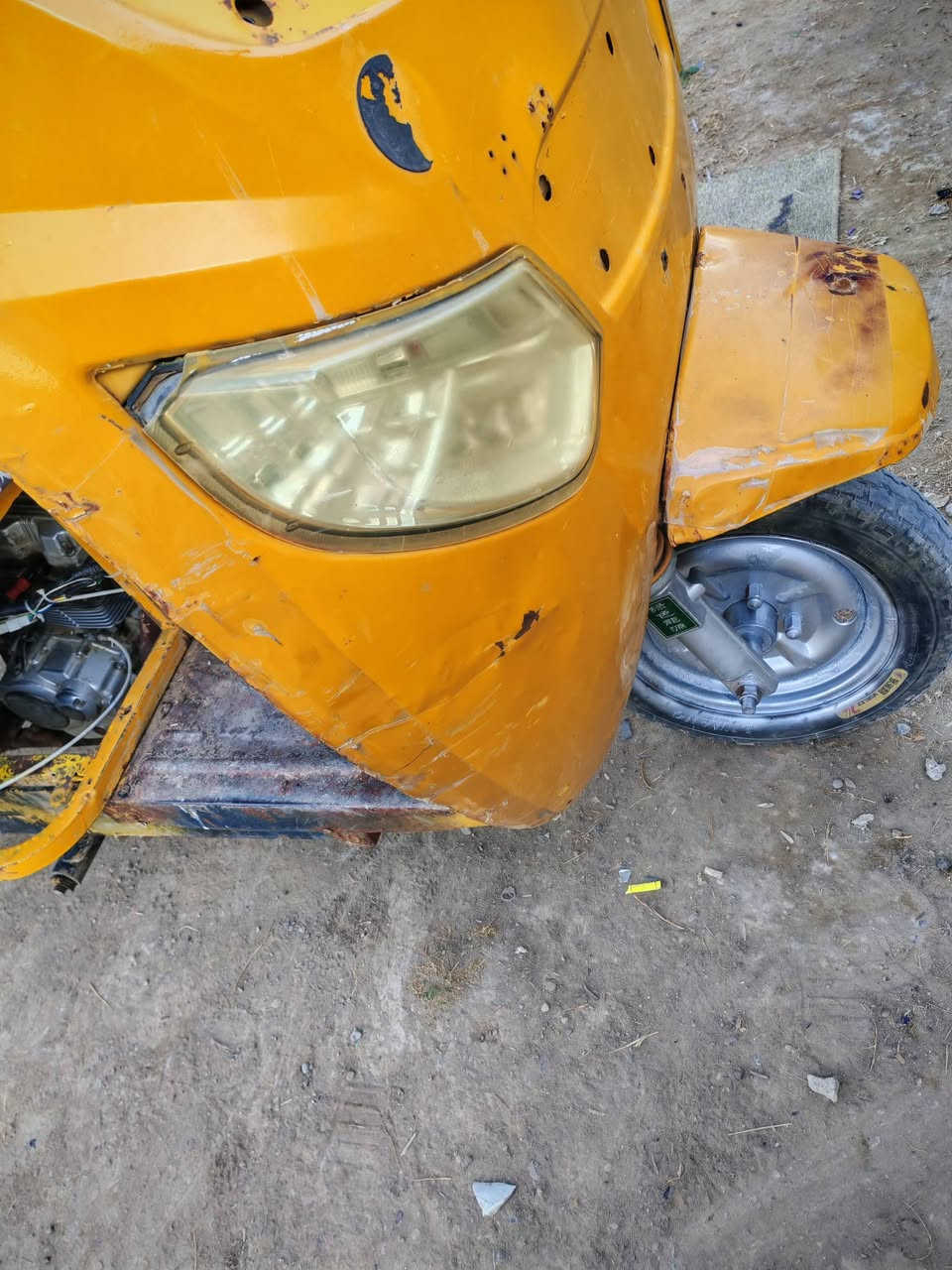 سلام عليكم اخوان تكك مديل (18) للبيع  اوراق كامله مكينه اكسل حداديه خير من الله كهربائيات كله كامله
مكاني ديالئ بعقوبه فلكت الامين السعر (900) وبيه مجال مايعجبك لاتعلق اخي 
*********** واتس
