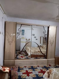 غرفه للبيع  سعر  خاص 07710236528